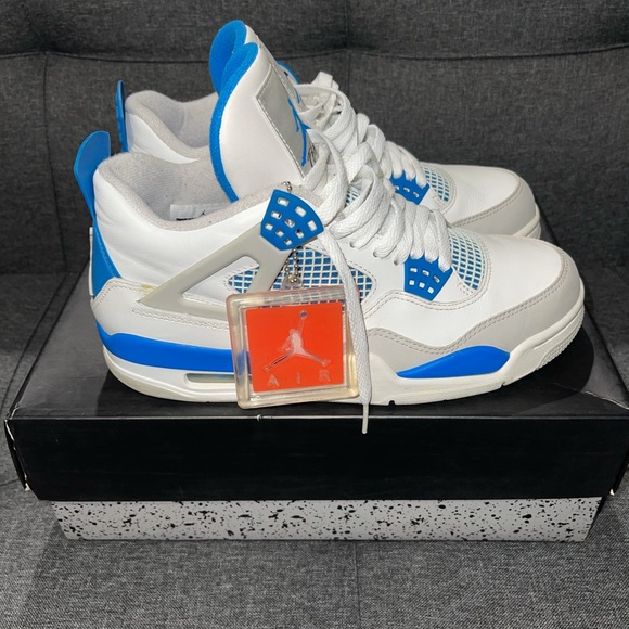 Jordan 4 military blue size 8 2012. - Picture 2 of 8